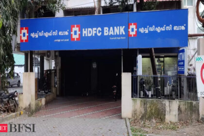 HDFC Bank shares tank 12% in 2 days in Rs 1.3 lakh-crore rout. No dip buyers left - ET BFSI