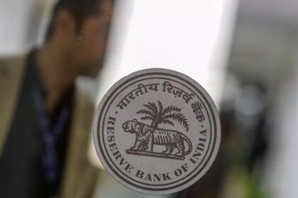 RBI lays out a roadmap for voluntary transition of small finance banks to universal banks