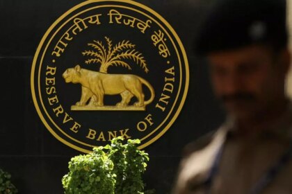 RBI starts FY25 with four VRRR auctions