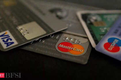 Decline in debit cards transaction volume by 16%, credit cards witness uptick in Apr'24 - ET BFSI