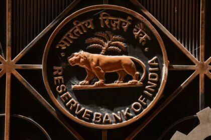 RBI allows standalone primary dealers to tap foreign currency funding