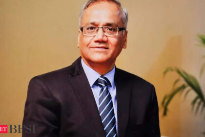 Sanjeev Nautiyal to be Ujjivan Small Finance Bank's new MD & CEO - ET BFSI