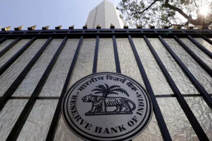 1-day VRR: Banks place bids aggregating over ₹1 lakh cr to draw funds from RBI