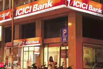 ICICI Bank Q2 Results: Net profit jumps 14.5% YoY to Rs 11,746 crore, NII up 9.5% - ET BFSI