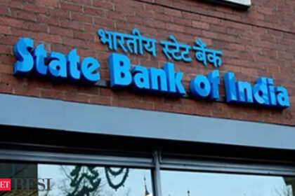 SBI plans to increase headcount by 10,000 this fiscal - ET BFSI