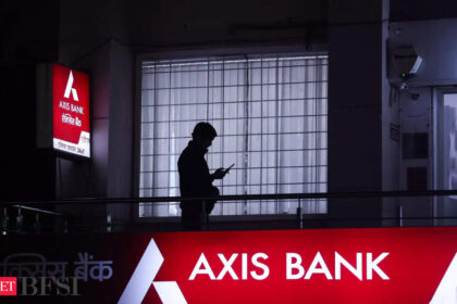 Sebi issues notice to Axis Bank about stake buy in Max Life Insurance - ET BFSI